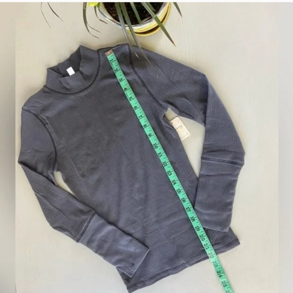 NWT Free People The Rickie Top in Charcoal - Picture 5 of 7